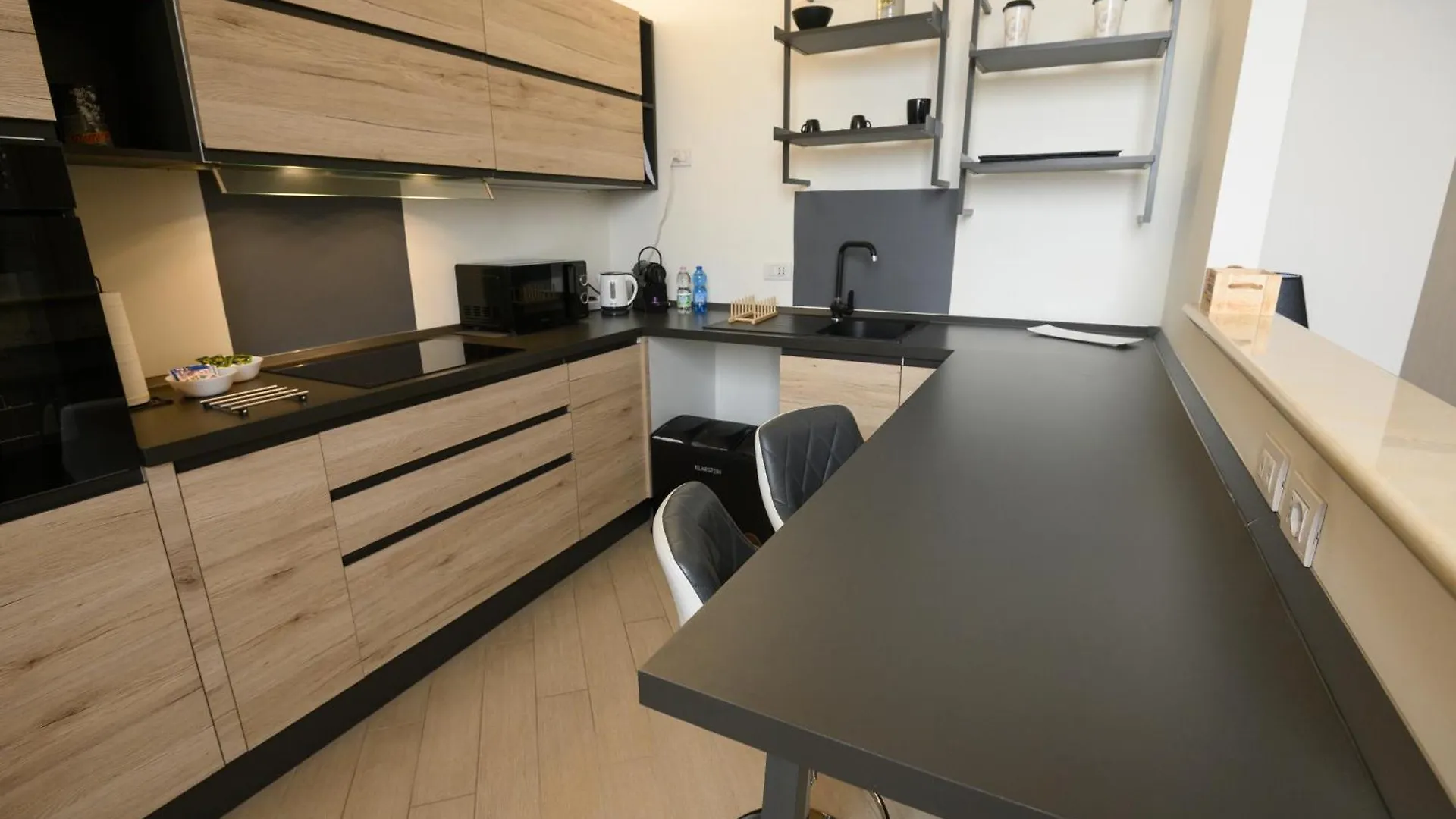 293 - La Casa Del Porto Luxury, Il Tuo Alloggio A Genova A Pochi Passi Dal Porto - Parcheggio Privato 意大利