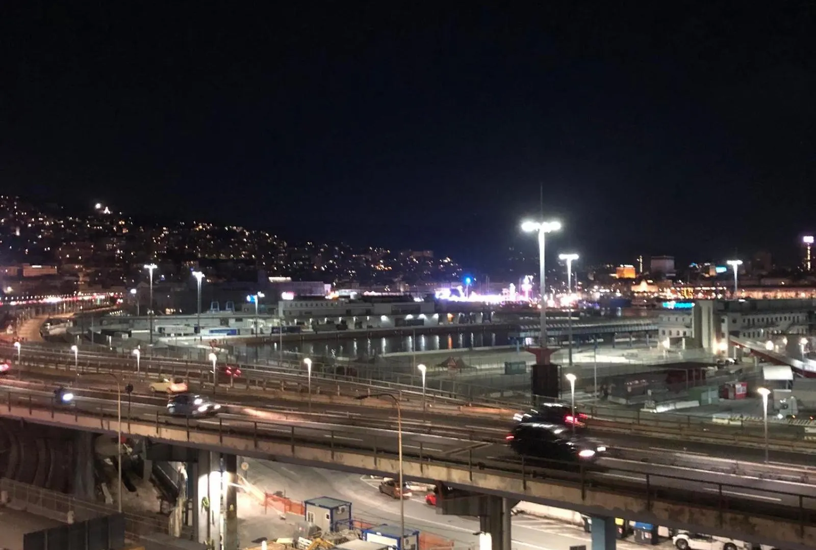 公寓 293 - La Casa Del Porto Luxury, Il Tuo Alloggio A Genova A Pochi Passi Dal Porto - Parcheggio Privato 意大利